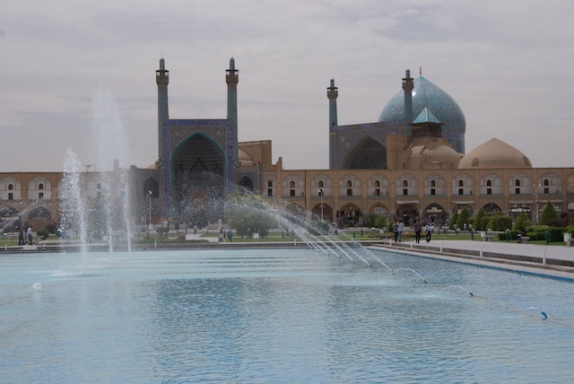 Die Immam Moschee am Naksch-e Jahan Platz in Esfahan Die Immam Moschee am Naksch-e Jahan Platz in Esfahan