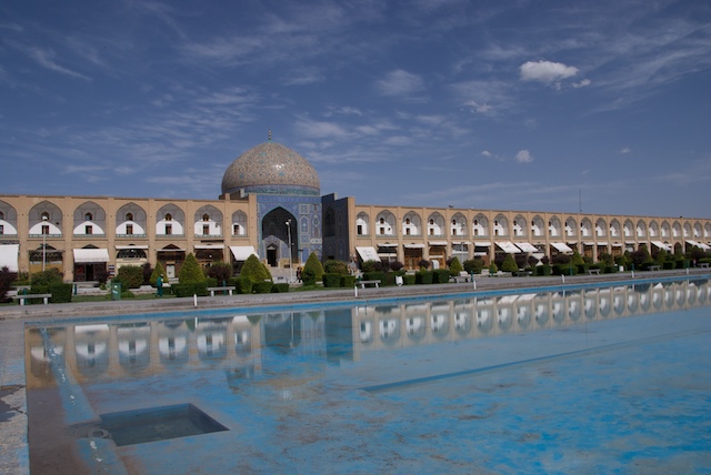 Die Scheich Lotfolla Moschee am Naksch-e Jahan Platz Die Scheich Lotfolla Moschee am Naksch-e Jahan Platz