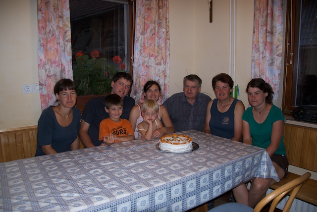 Unsere liebe Gastgeberfamilie in Bled wie eh und je Unsere liebe Gastgeberfamilie in Bled wie eh und je